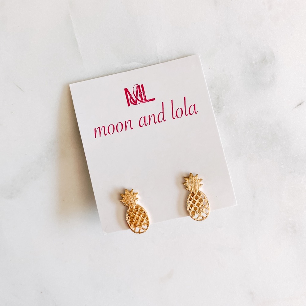 Gold Pineapple Earrings NWT